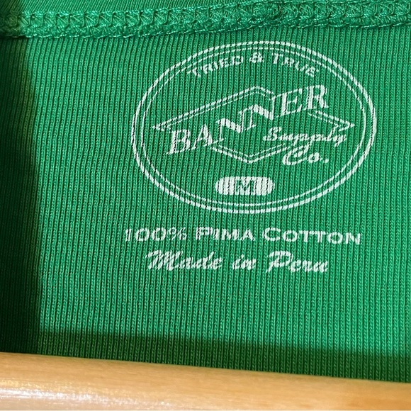 Banner Supply Co green Seattle SuperSonics long sleeve hoodie tee woman’s sz M - Picture 4 of 8